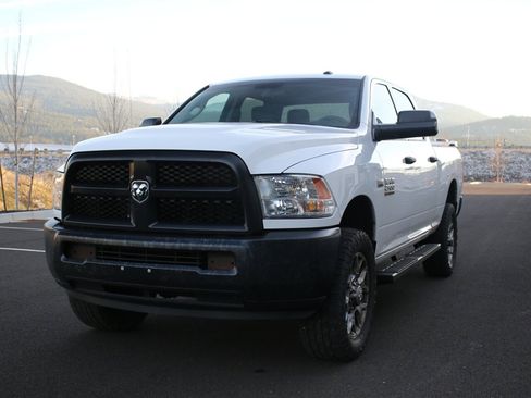 Used 2017 RAM 2500 Tradesman w/ Popular Equipment Group image 3
