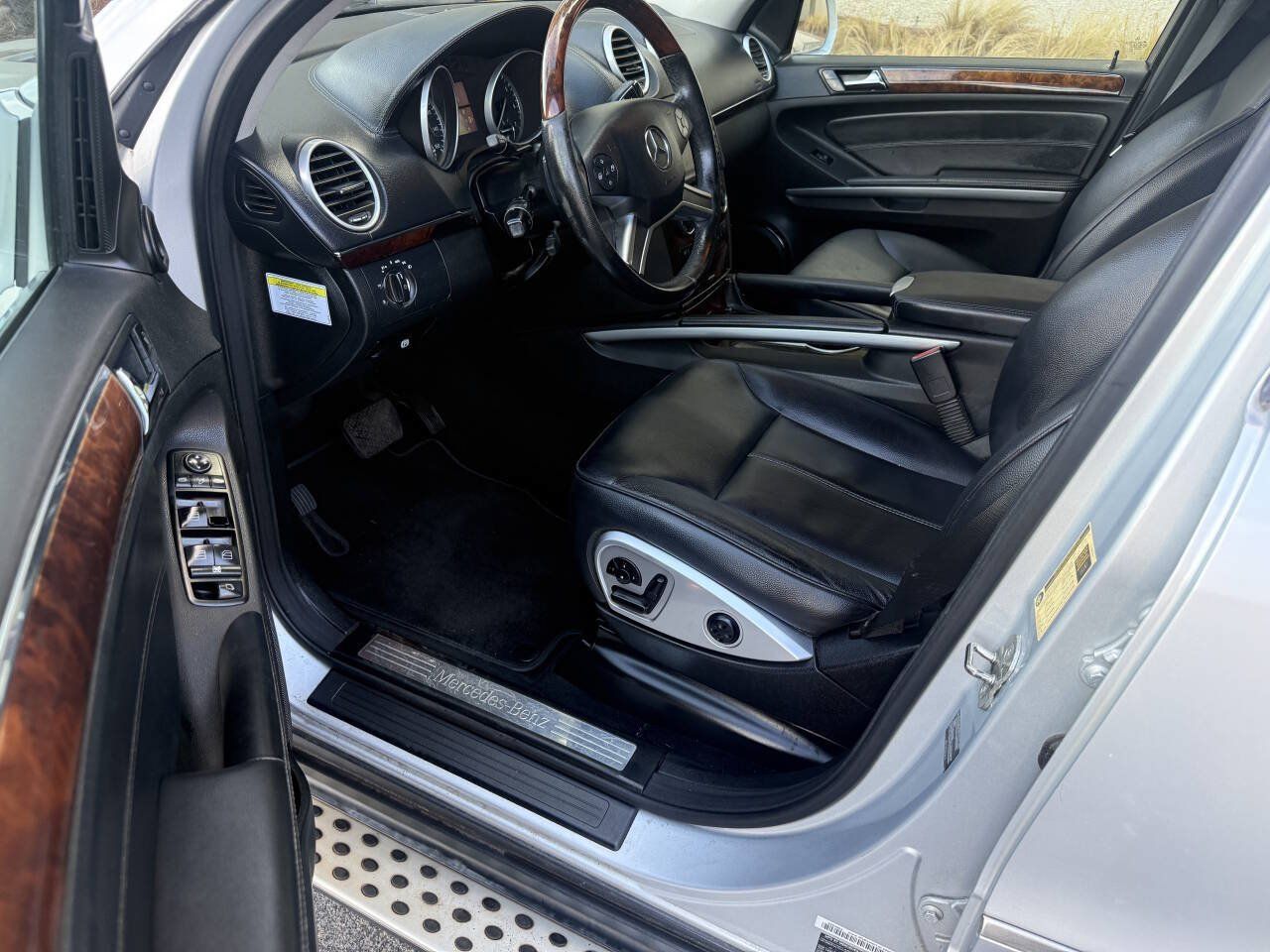 Used 2010 Mercedes-Benz GL 450 4MATIC image 8