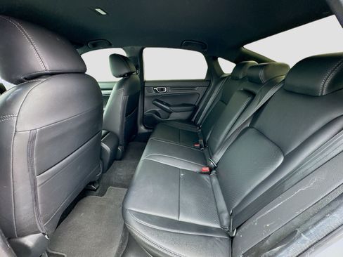 Used 2025 Honda Civic Sport image 15