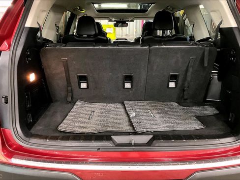 Used 2023 Subaru Ascent Limited w/ Technology Package AWD/4WD image 34