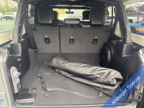Used 2022 Jeep Wrangler Unlimited Sahara w/ Cold Weather Group image 22