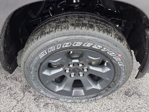 New 2026 RAM 1500 Big Horn AWD/4WD image 11