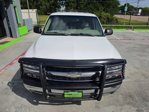 Used 2002 Chevrolet Suburban LS RWD image 6