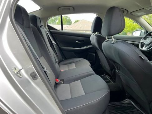 Used 2021 Nissan Sentra SV FWD image 20