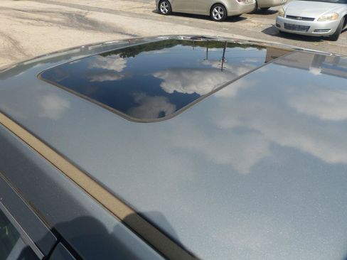 Used 2007 Chrysler 300 C RWD image 10