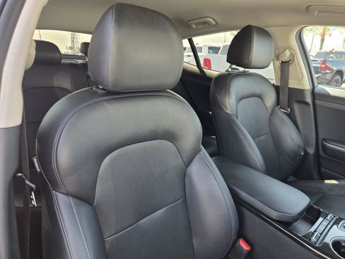 Used 2019 Kia Stinger RWD image 33