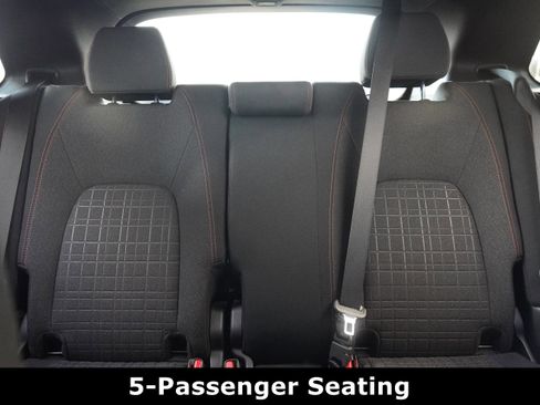 Used 2025 Honda HR-V Sport image 34