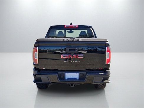 Used 2022 GMC Canyon AT4 image 5