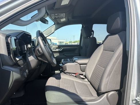 Used 2026 Chevrolet Silverado 1500 RST AWD/4WD image 9