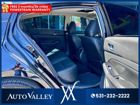 Used 2024 Nissan Altima 2.5 SR image 25