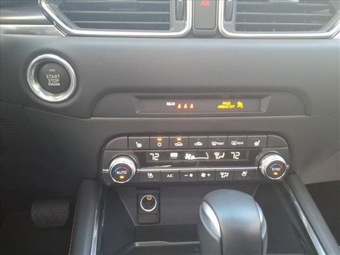 Used 2025 MAZDA CX-5 Carbon Edition image 25