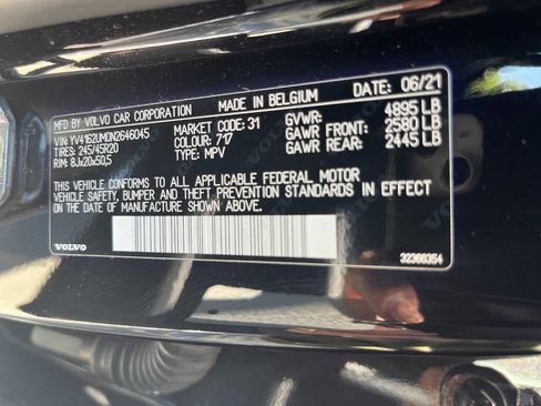 Used 2022 Volvo XC40 T5 R-Design w/ Advanced Package image 39