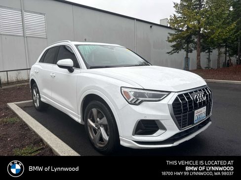 Used 2019 Audi Q3 2.0T Premium Plus image 1