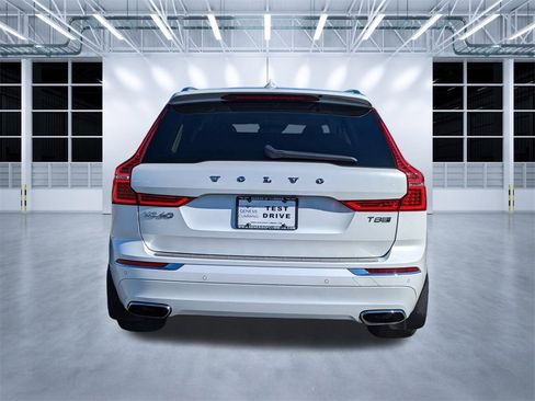 Used 2019 Volvo XC60 T8 Inscription w/ Advanced Package image 5