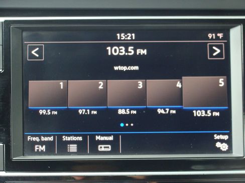 Used 2019 Volkswagen Jetta R-Line FWD image 20