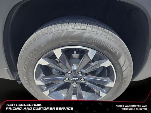 Used 2025 Chevrolet Equinox RS FWD image 13