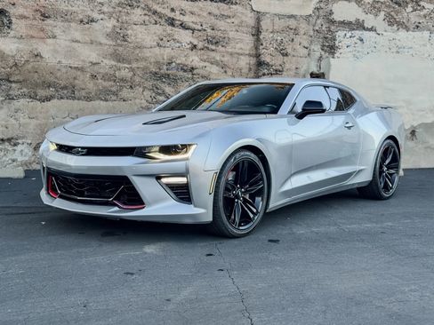 Used 2018 Chevrolet Camaro SS w/ Redline Edition image 8