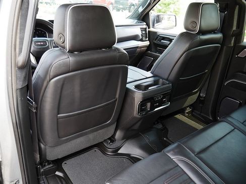 Used 2023 GMC Sierra 1500 AT4X AWD/4WD image 15