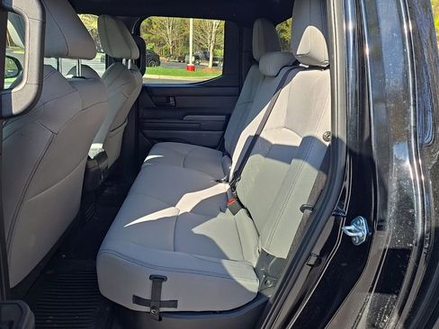 Used 2025 Toyota Tacoma SR5 image 5