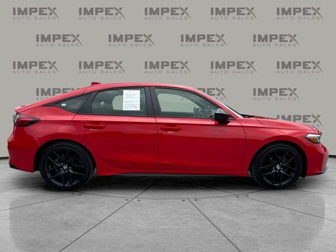 Used 2025 Honda Civic Sport image 6