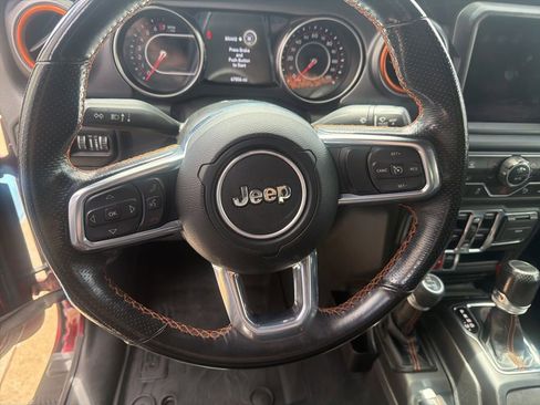 Used 2021 Jeep Gladiator Mojave AWD/4WD image 24