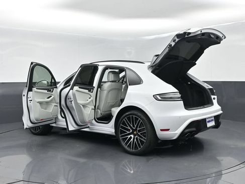 Used 2023 Porsche Macan GTS AWD/4WD image 61
