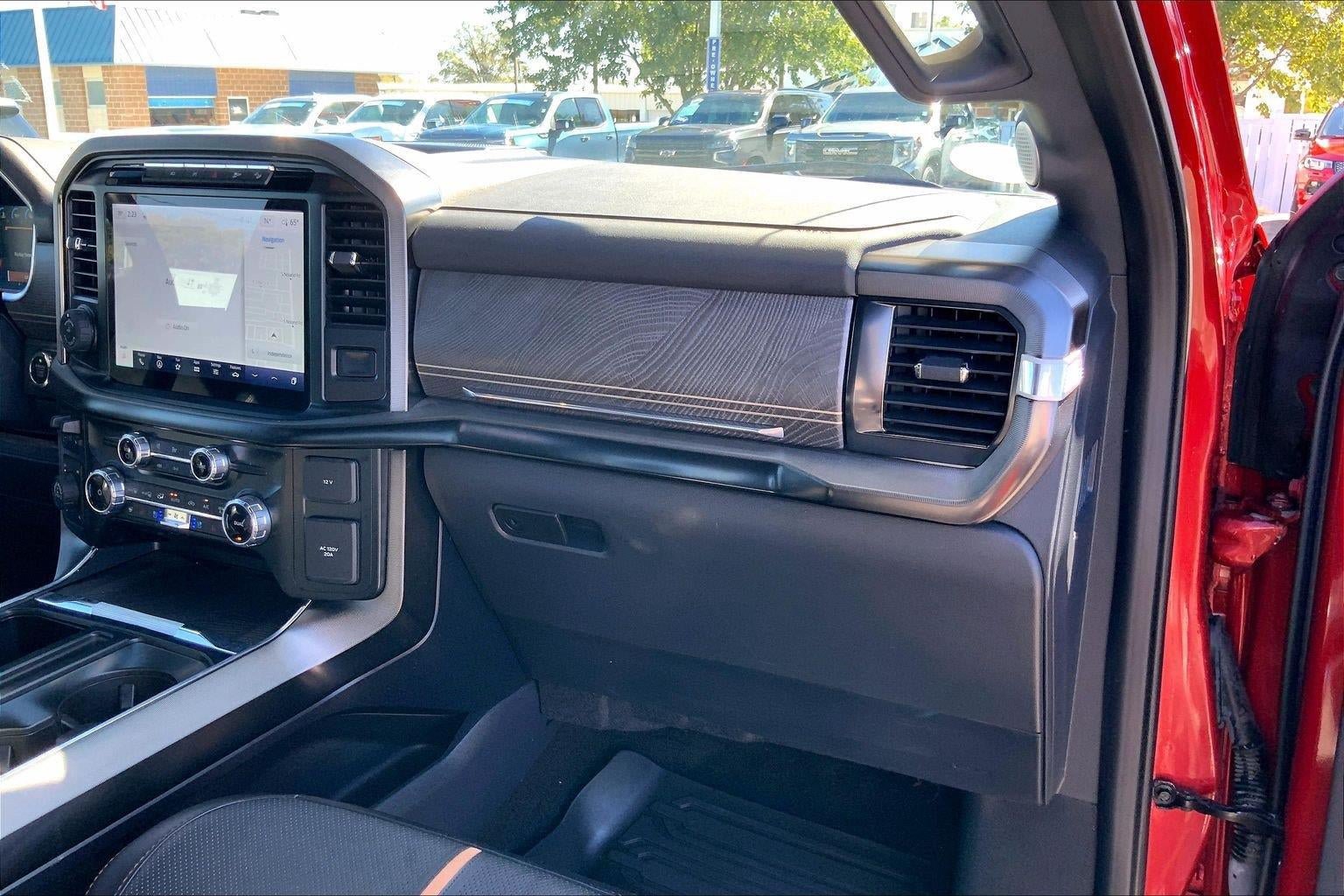 Used 2022 Ford F150 Platinum w/ Equipment Group 701A High AWD/4WD image 15