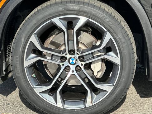 Certified 2023 BMW X5 sDrive40i w/ Climate Comfort Package image 37