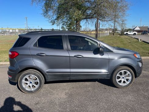 Used 2021 Ford EcoSport SE w/ SE Convenience Package image 8