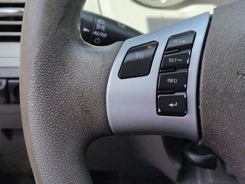 Used 2011 Chevrolet Malibu LS FWD image 17