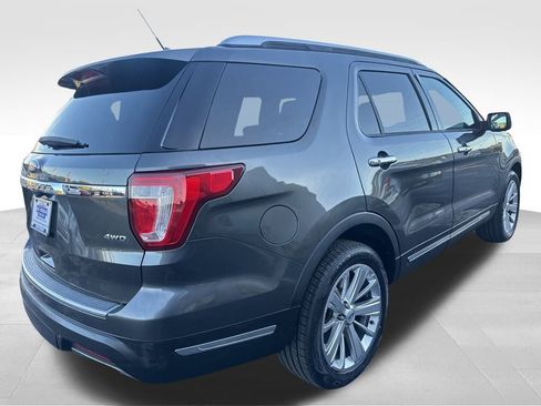 Used 2019 Ford Explorer Limited w/ Class III Trailer Tow Package image 6