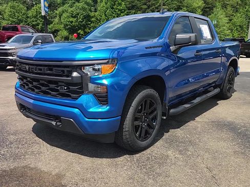 Used 2024 Chevrolet Silverado 1500 Custom w/ Turbomax Blackout Package AWD/4WD image 11