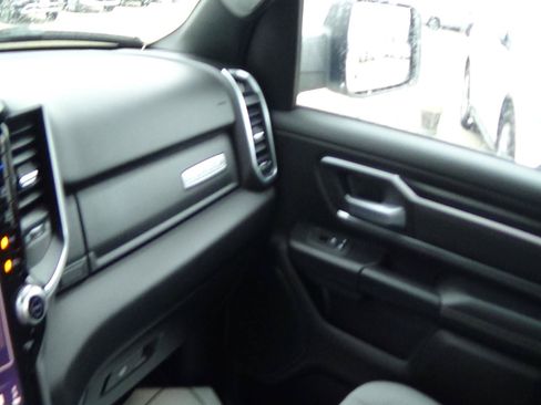 Certified 2025 RAM 1500 Big Horn AWD/4WD image 36