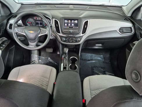 Used 2024 Chevrolet Equinox LS FWD image 23