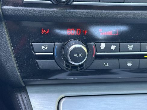 Used 2011 BMW 535i Sedan image 27