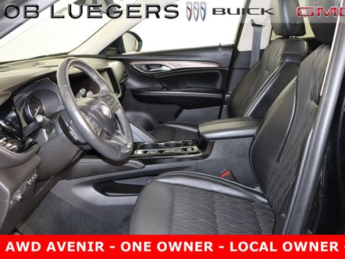 Used 2023 Buick Envision Avenir image 9