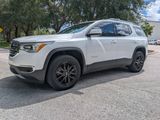 Used 2018 GMC Acadia SLT image 3