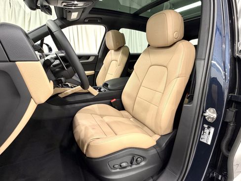 New 2026 Porsche Cayenne AWD/4WD image 31