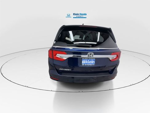 Used 2018 Honda Odyssey EX-L image 2