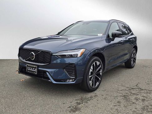 New 2026 Volvo XC60 B5 Plus w/ Protection Package Premier image 7