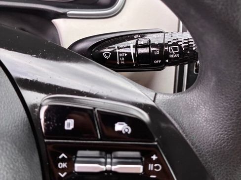 Used 2023 Hyundai Tucson SE AWD/4WD image 30