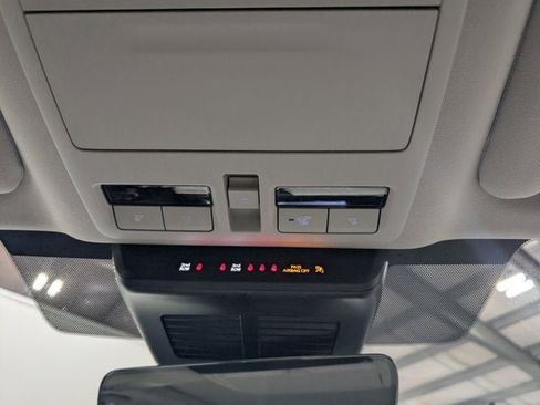 Certified 2025 MAZDA CX-90 Plug-In Hybrid w/ Premium Plus image 29