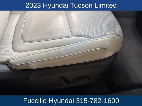 Used 2023 Hyundai Tucson Limited AWD/4WD image 15
