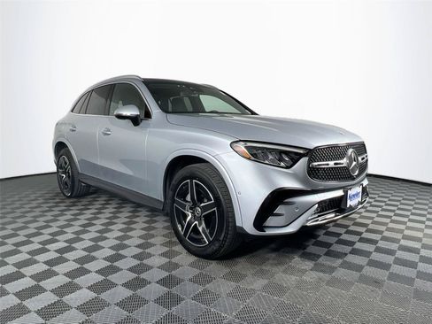 Certified 2026 Mercedes-Benz GLC 300 4MATIC image 8