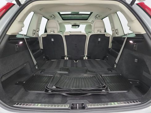 Used 2019 Volvo XC90 T6 Momentum w/ Protection Package Premier AWD/4WD image 33