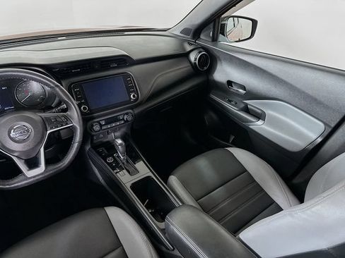 Used 2021 Nissan Kicks SR w/ SR Premium Package FWD image 27