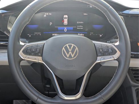 Used 2024 Volkswagen Taos S image 30