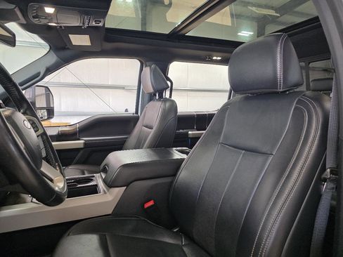 Used 2022 Ford F250 Lariat w/ Lariat Ultimate Package image 15