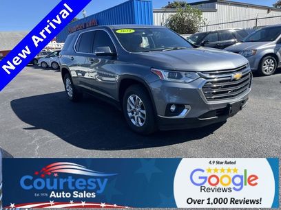 Used 2021 Chevrolet Traverse LT
