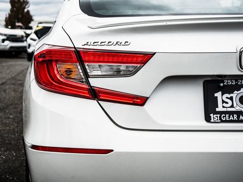 Used 2019 Honda Accord Sport image 10